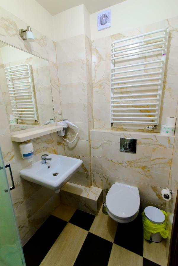 Noclegi Sobanskich Gniezno Ngoại thất bức ảnh